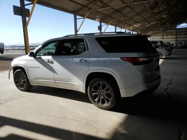 1GNERKKW6KJ175642 2019 CHEVROLET TRAVERSE - Image 2