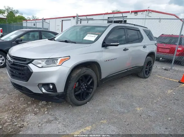 1GNERKKW6LJ281302 2020 CHEVROLET TRAVERSE - Image 2