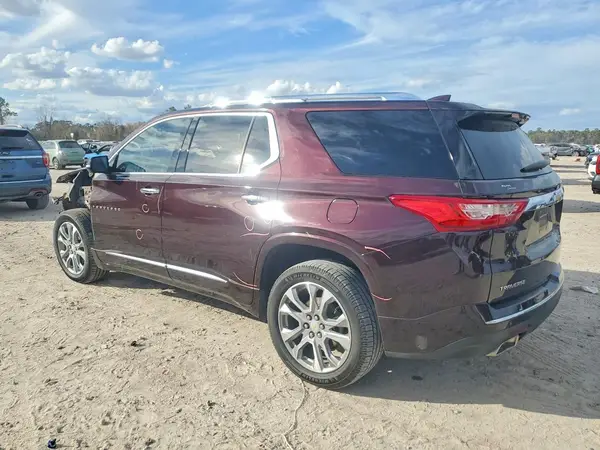 1GNERKKW6MJ105089 2021 CHEVROLET TRAVERSE - Image 2