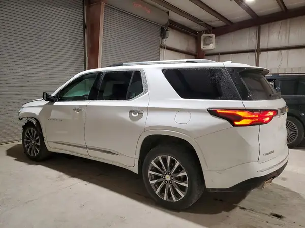 1GNERKKW6PJ273612 2023 CHEVROLET TRAVERSE - Image 2