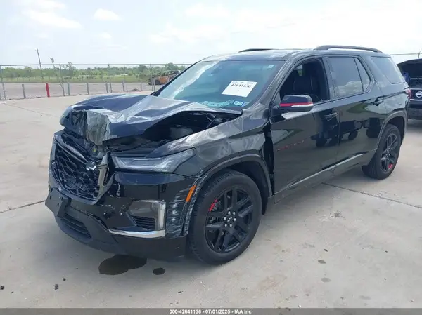 1GNERKKW6PJ289034 2023 CHEVROLET TRAVERSE - Image 2