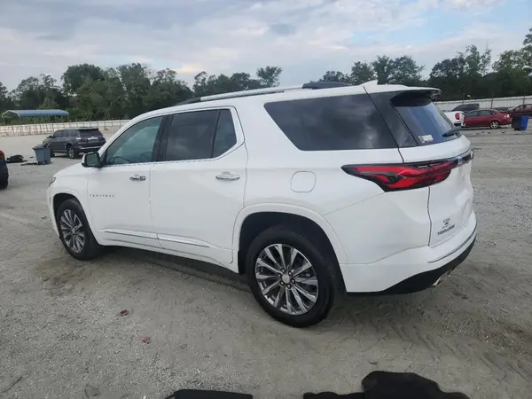 1GNERKKW6PJ296078 2023 CHEVROLET TRAVERSE - Image 2