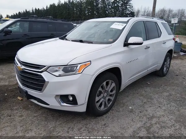 1GNERKKW7JJ117795 2018 CHEVROLET TRAVERSE - Image 2