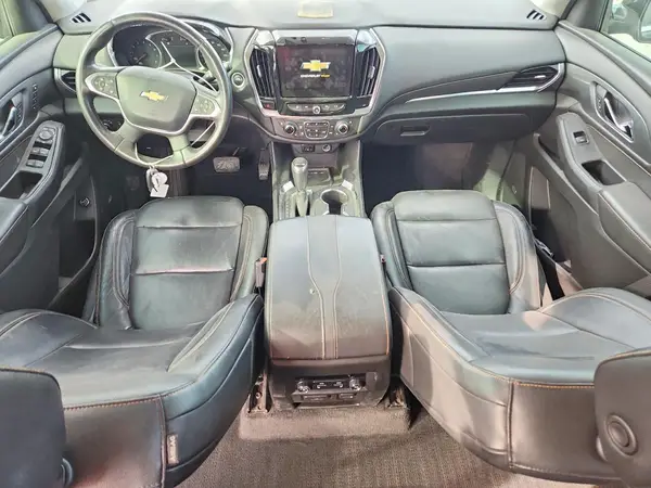 1GNERKKW7JJ276168 2018 CHEVROLET TRAVERSE - Image 8