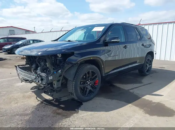 1GNERKKW7KJ194250 2019 CHEVROLET TRAVERSE - Image 2