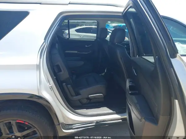 1GNERKKW7KJ253765 2019 CHEVROLET TRAVERSE - Image 8
