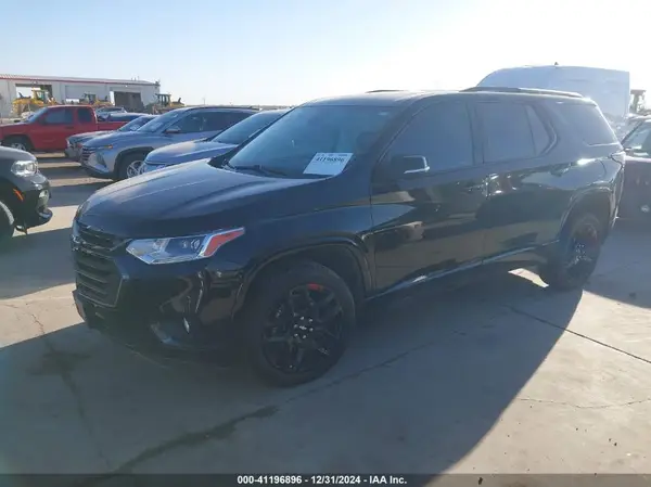 1GNERKKW7MJ140773 2021 CHEVROLET TRAVERSE - Image 2