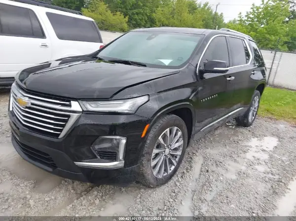 1GNERKKW7PJ273618 2023 CHEVROLET TRAVERSE - Image 2