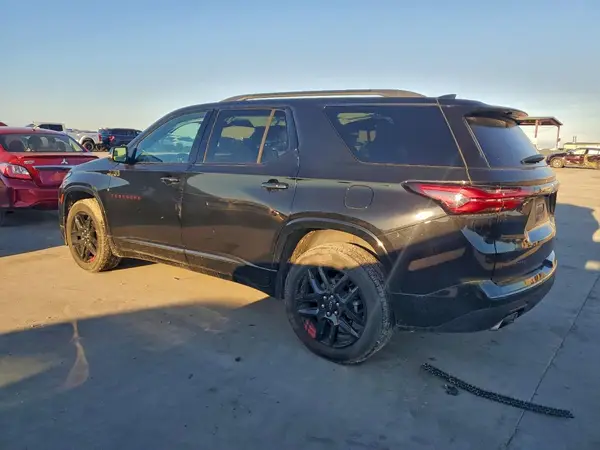 1GNERKKW7PJ292086 2023 CHEVROLET TRAVERSE - Image 2