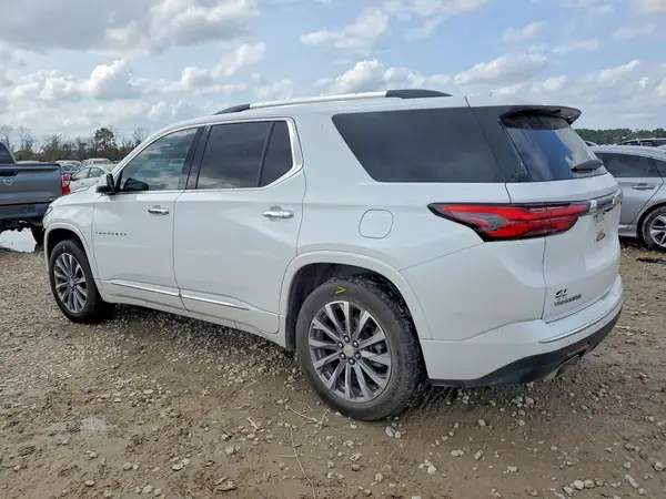 1GNERKKW7PJ297868 2023 CHEVROLET TRAVERSE - Image 2