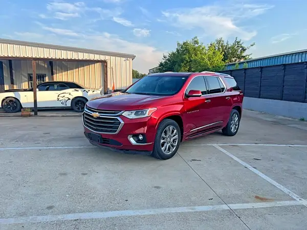1GNERKKW8JJ149509 2018 CHEVROLET TRAVERSE - Image 2