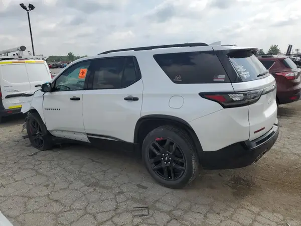1GNERKKW8JJ211040 2018 CHEVROLET TRAVERSE - Image 2