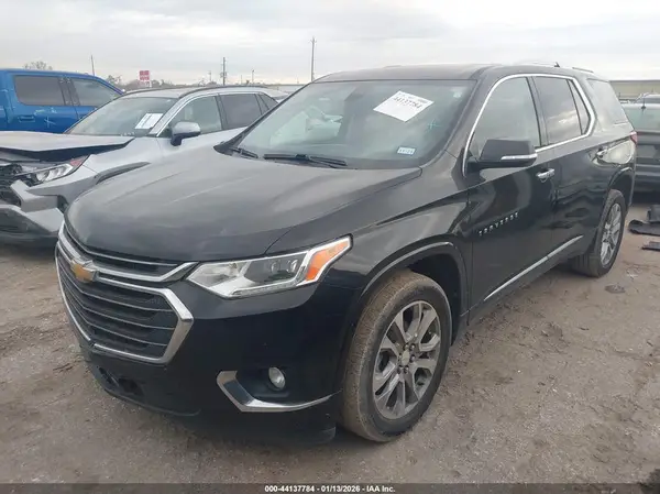 1GNERKKW8KJ190496 2019 CHEVROLET TRAVERSE - Image 2