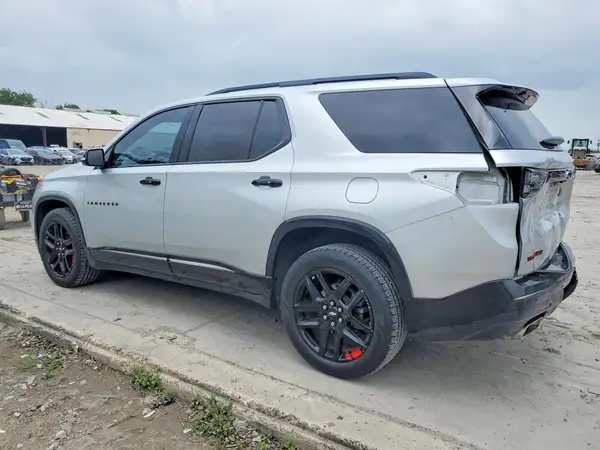 1GNERKKW8KJ244735 2019 CHEVROLET TRAVERSE - Image 2