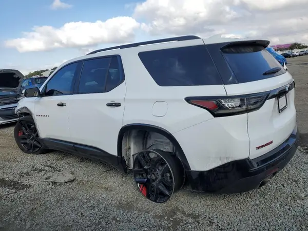 1GNERKKW8MJ132911 2021 CHEVROLET TRAVERSE - Image 2
