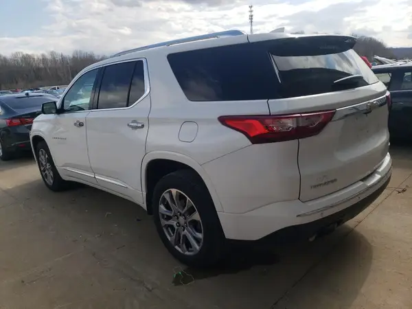 1GNERKKW9JJ130743 2018 CHEVROLET TRAVERSE - Image 2
