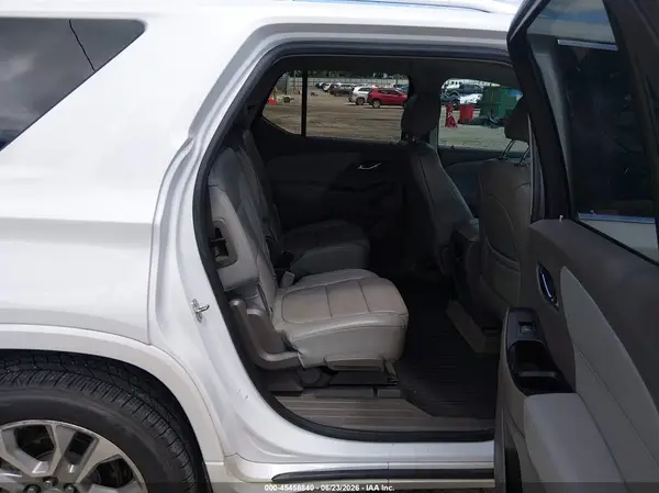 1GNERKKW9JJ244452 2018 CHEVROLET TRAVERSE - Image 8