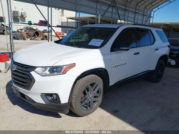 1GNERKKW9JJ251384 2018 CHEVROLET TRAVERSE - Image 2