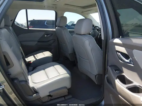 1GNERKKW9KJ135524 2019 CHEVROLET TRAVERSE - Image 8