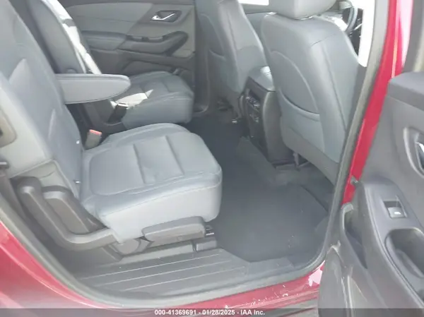 1GNERKKW9MJ199825 2021 CHEVROLET TRAVERSE - Image 8