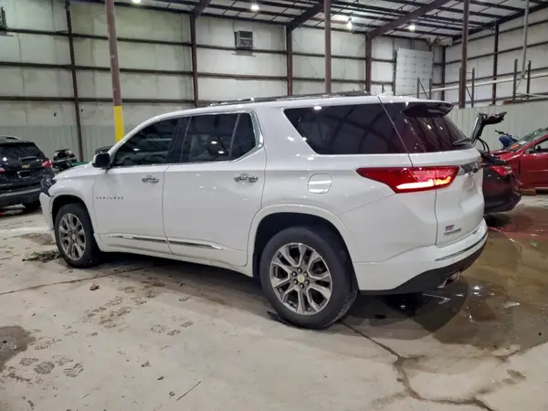 1GNERKKW9MJ222407 2021 CHEVROLET TRAVERSE - Image 2