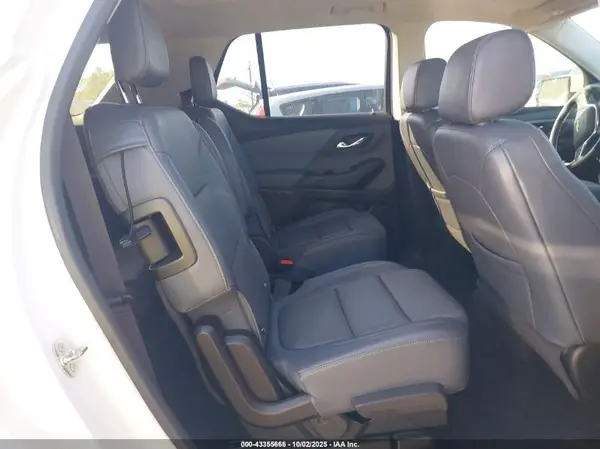 1GNERKKWXJJ115488 2018 CHEVROLET TRAVERSE - Image 8