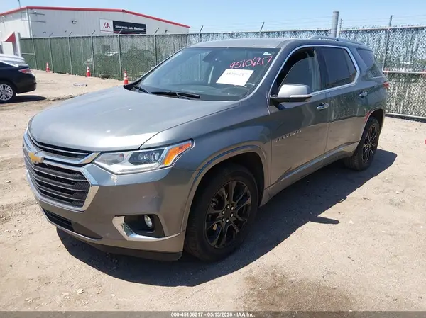 1GNERKKWXJJ127981 2018 CHEVROLET TRAVERSE - Image 2