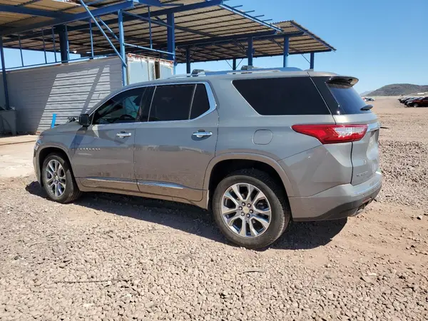 1GNERKKWXJJ137281 2018 CHEVROLET TRAVERSE - Image 2