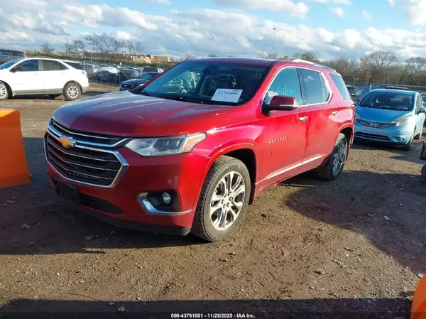 1GNERKKWXJJ241947 2018 CHEVROLET TRAVERSE - Image 2