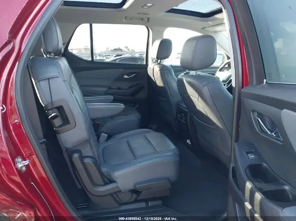 1GNERKKWXJJ251376 2018 CHEVROLET TRAVERSE - Image 8