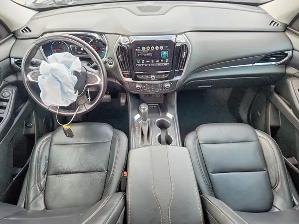 1GNERKKWXJJ259817 2018 CHEVROLET TRAVERSE - Image 8