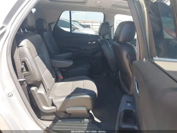 1GNERKKWXKJ109577 2019 CHEVROLET TRAVERSE - Image 8