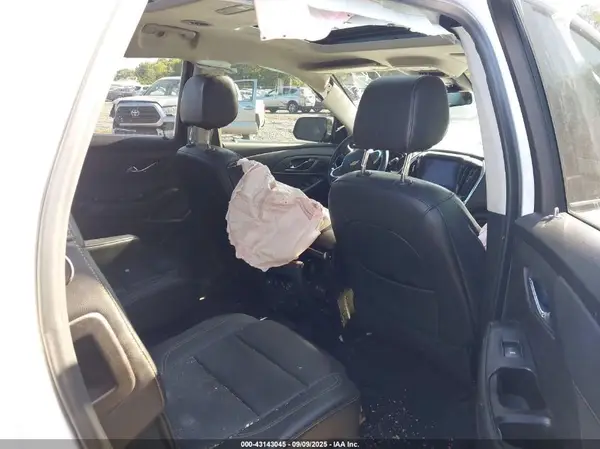 1GNERKKWXKJ254859 2019 CHEVROLET TRAVERSE - Image 8