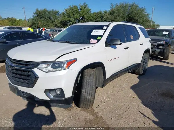 1GNERKKWXKJ308578 2019 CHEVROLET TRAVERSE - Image 2