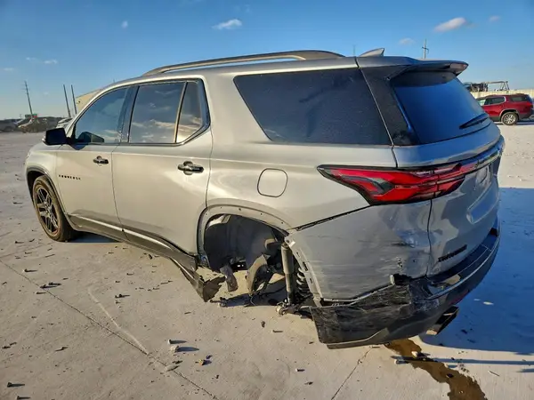 1GNERKKWXPJ169950 2023 CHEVROLET TRAVERSE - Image 2