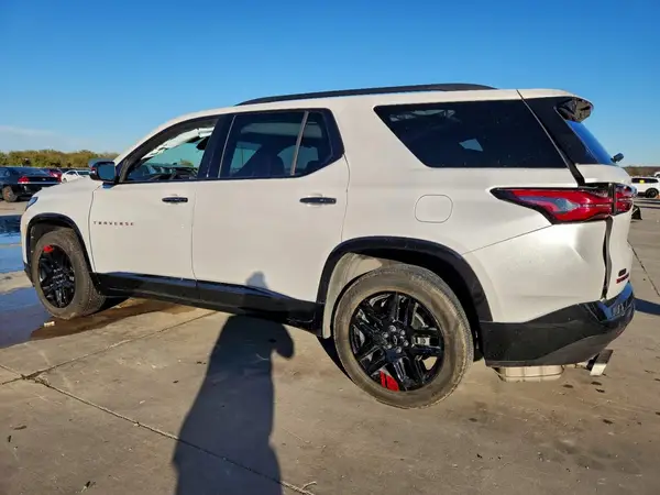 1GNERKKWXPJ276688 2023 CHEVROLET TRAVERSE - Image 2