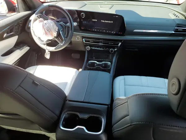 1GNERKRS5SJ220296 2025 CHEVROLET TRAVERSE - Image 8