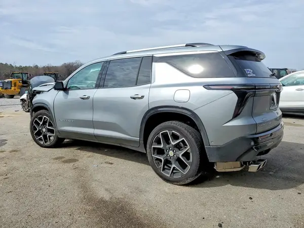 1GNERKRSXSJ267811 2025 CHEVROLET TRAVERSE - Image 2