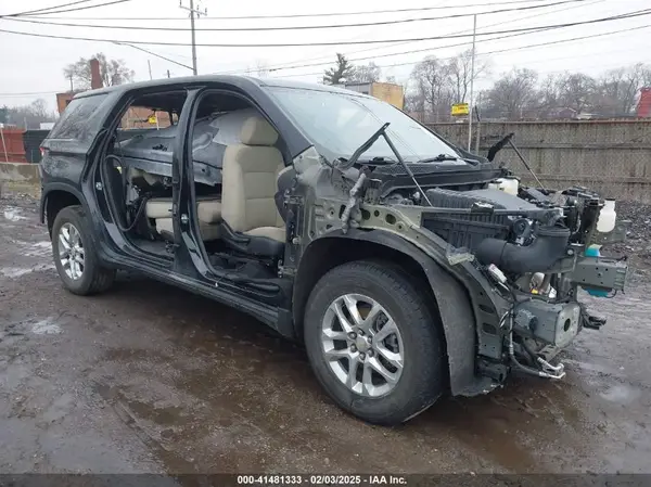 1GNERLKW3NJ107809 2022 CHEVROLET TRAVERSE - Image 1