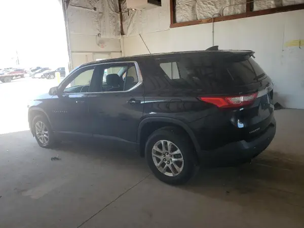 1GNERLKW8JJ244884 2018 CHEVROLET TRAVERSE - Image 2