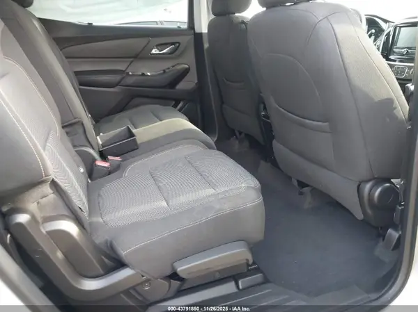 1GNERLKWXJJ102293 2018 CHEVROLET TRAVERSE - Image 8