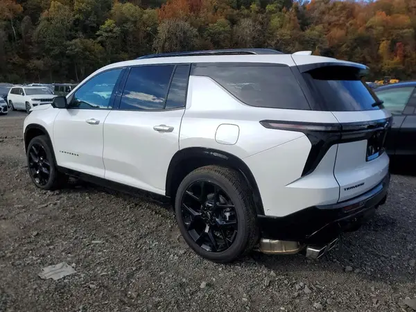 1GNERLRS2SJ173881 2025 CHEVROLET TRAVERSE - Image 2