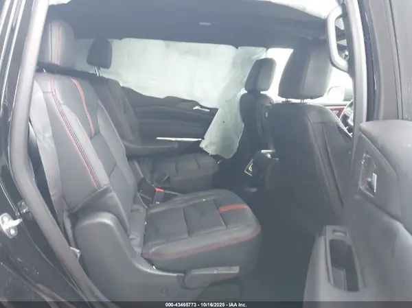 1GNERLRS2SJ303898 2025 CHEVROLET TRAVERSE - Image 8