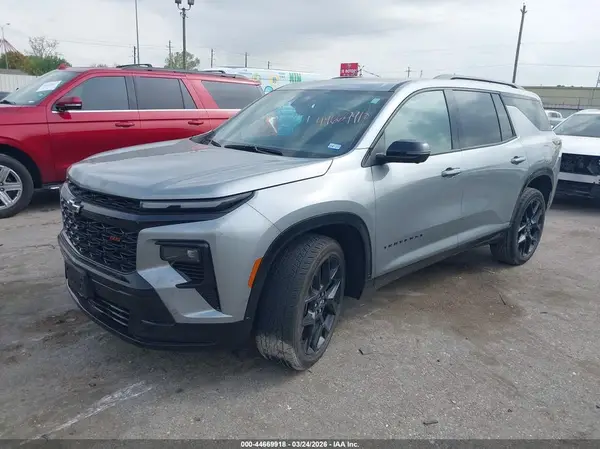 1GNERLRS7SJ225425 2025 CHEVROLET TRAVERSE - Image 2