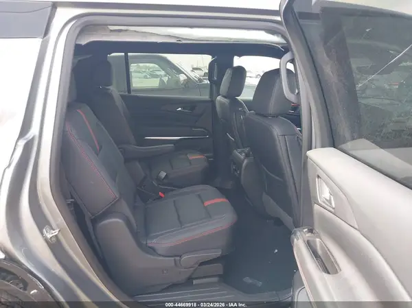 1GNERLRS7SJ225425 2025 CHEVROLET TRAVERSE - Image 8