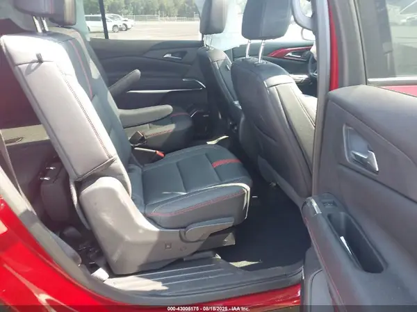 1GNERLRS8SJ185811 2025 CHEVROLET TRAVERSE - Image 8