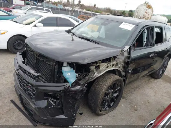 1GNERLRS8SJ237521 2025 CHEVROLET TRAVERSE - Image 2