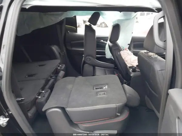1GNERLRS8SJ237521 2025 CHEVROLET TRAVERSE - Image 8