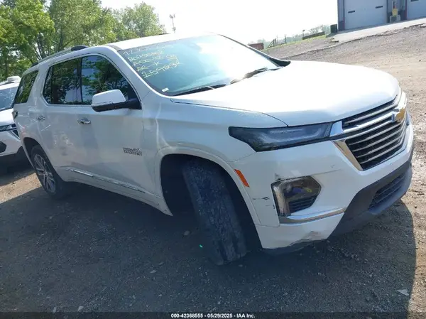 1GNERNKW9NJ159232 2022 CHEVROLET TRAVERSE - Image 1