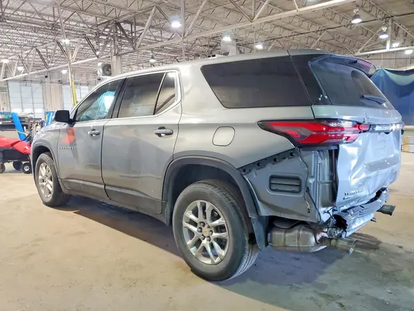 1GNESTKW6RJ130737 2024 CHEVROLET TRAVERSE - Image 2